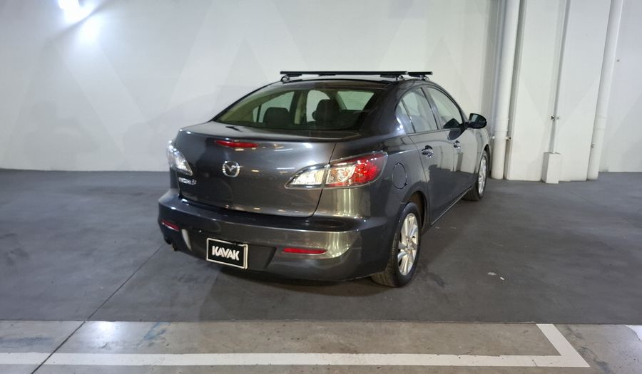 Mazda 3 2.0 SEDAN I TOURING TM Sedan 2013