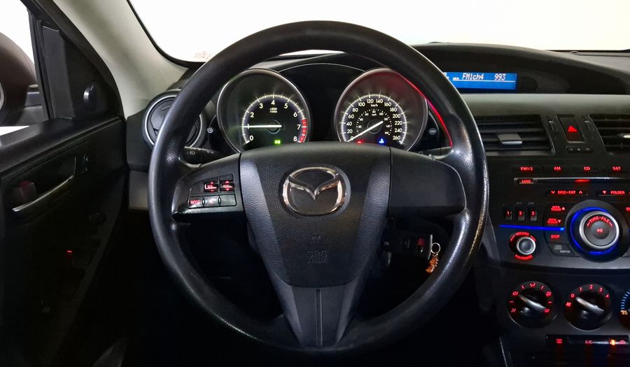 Mazda 3 2.0 SEDAN I TOURING TM Sedan 2013
