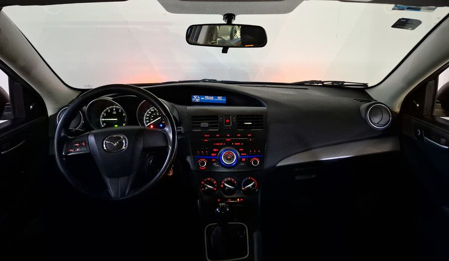 Mazda 3 2.0 SEDAN I TOURING TM Sedan 2013