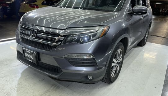 Honda • Pilot