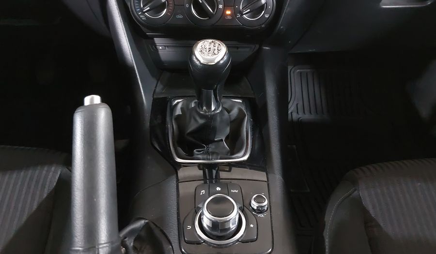 Mazda 3 2.0 HATCHBACK I TOURING TM Hatchback 2015