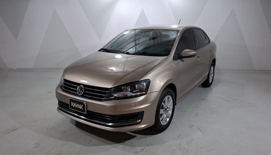 Volkswagen • Vento