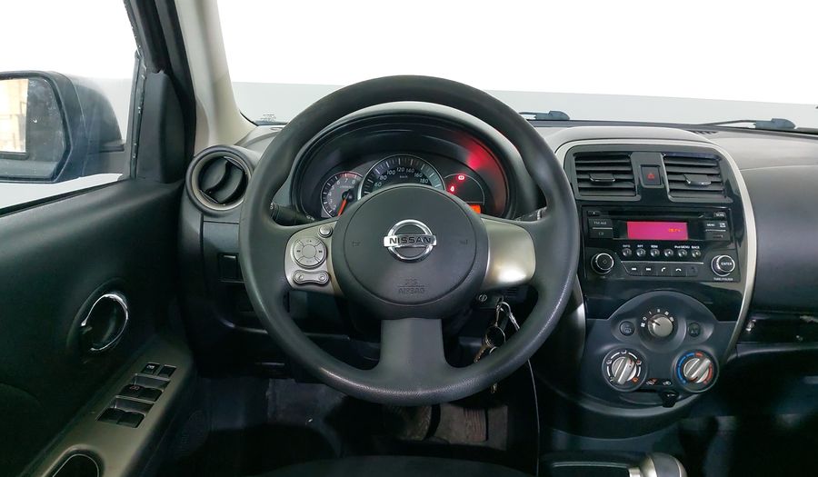 Nissan March 1.6 ADVANCE AT Hatchback 2017