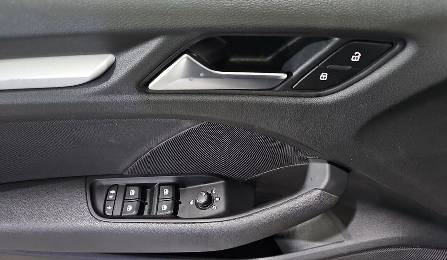 Audi A3 1.4 35 TFSI DYNAMIC DCT Sedan 2020