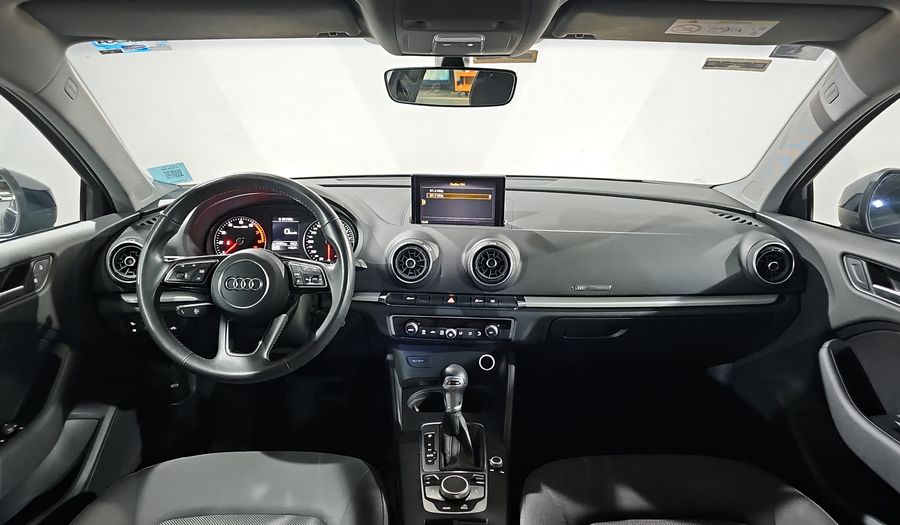 Audi A3 1.4 35 TFSI DYNAMIC DCT Sedan 2020