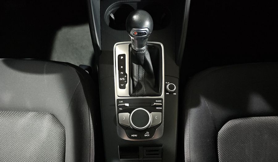 Audi A3 1.4 35 TFSI DYNAMIC DCT Sedan 2020