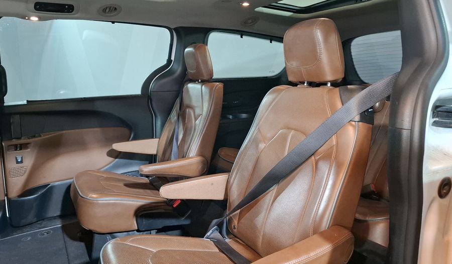 Chrysler Pacifica 3.6 LIMITED PLATINUM AUTO Minivan 2017