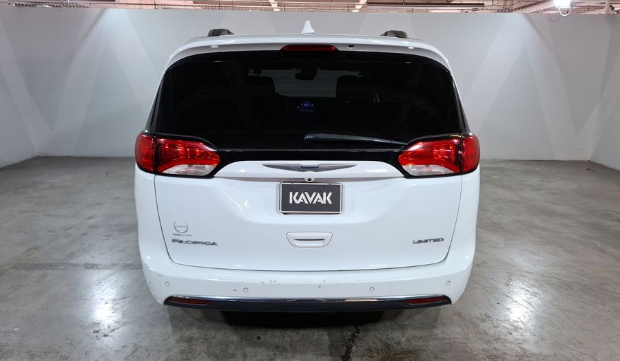 Chrysler Pacifica 3.6 LIMITED PLATINUM AUTO Minivan 2017