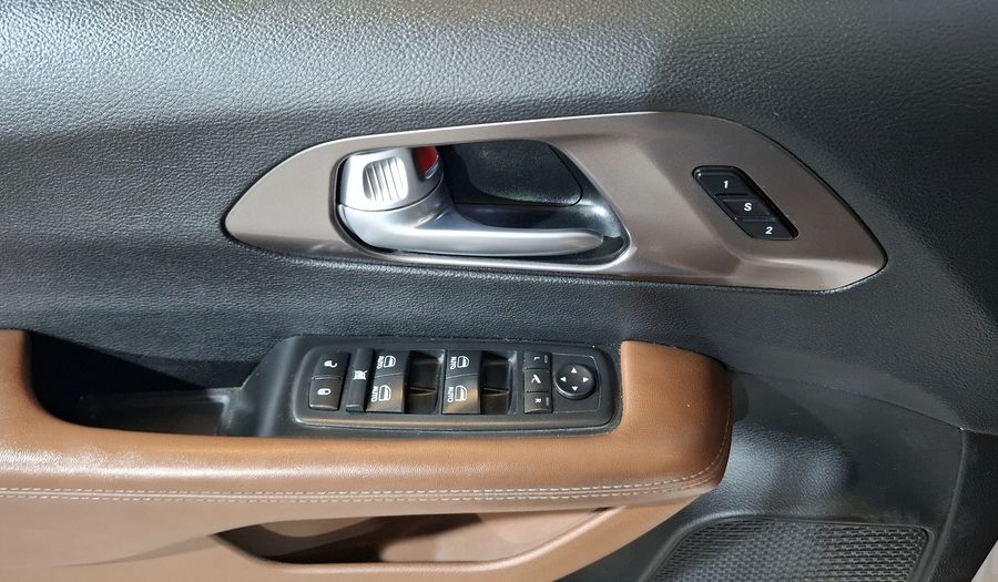 Chrysler Pacifica 3.6 LIMITED PLATINUM AUTO Minivan 2017