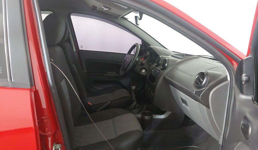 Ford Fiesta ROCAM SE Hatchback 2014