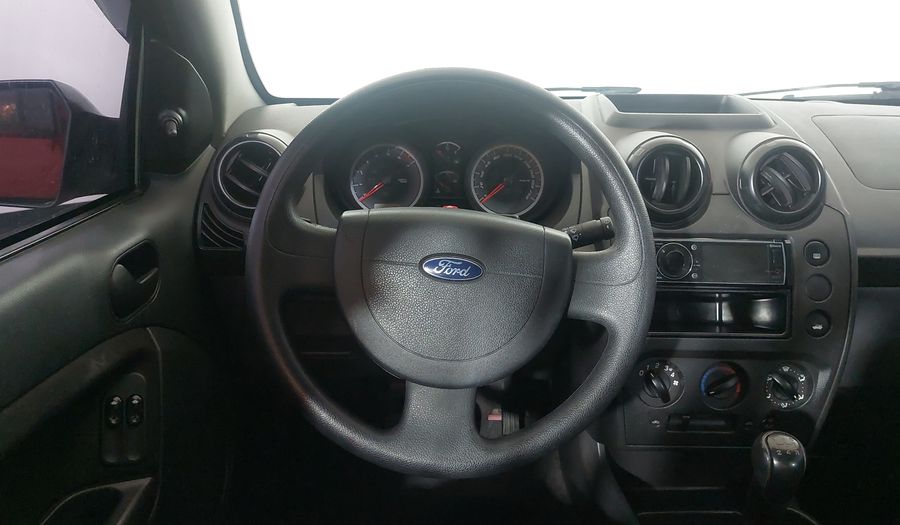 Ford Fiesta ROCAM SE Hatchback 2014