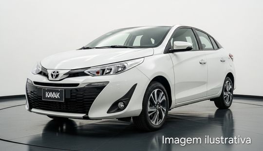 Toyota • Yaris