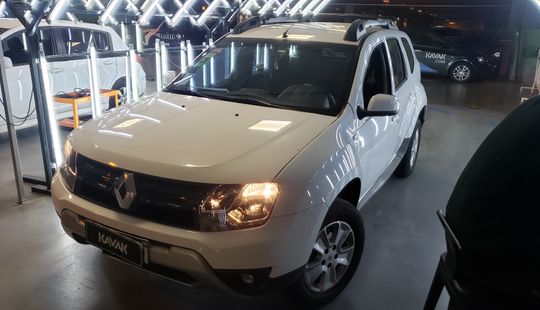 Renault • Duster