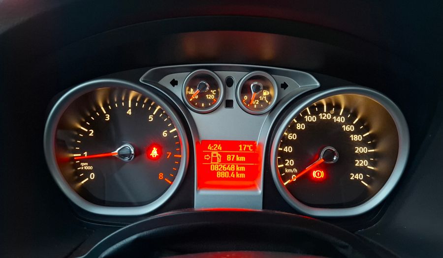 Ford Focus Ii 2.0 TREND PLUS Hatchback 2013