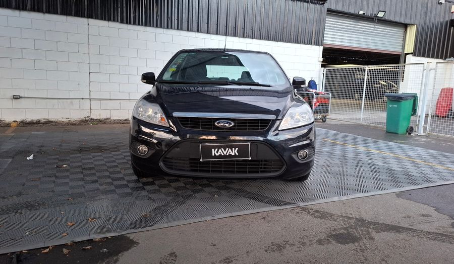 Ford Focus Ii 2.0 TREND PLUS Hatchback 2013