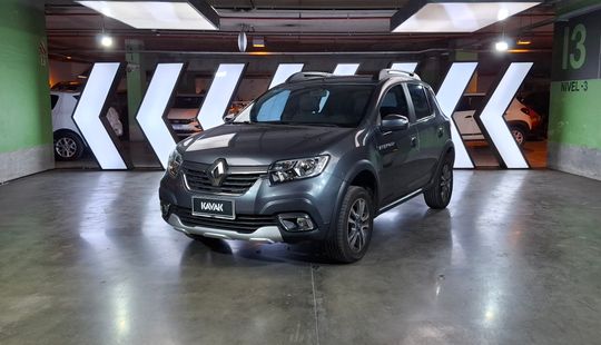 Renault • Sandero Stepway