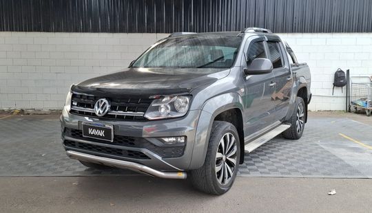 Volkswagen • Amarok