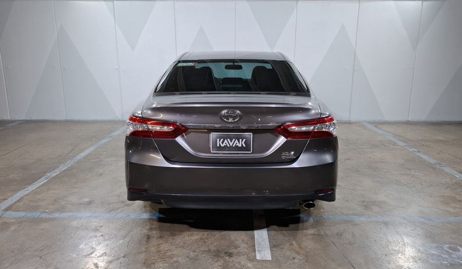 Toyota Camry 2.5 XLE NAVI AUTO Sedan 2020