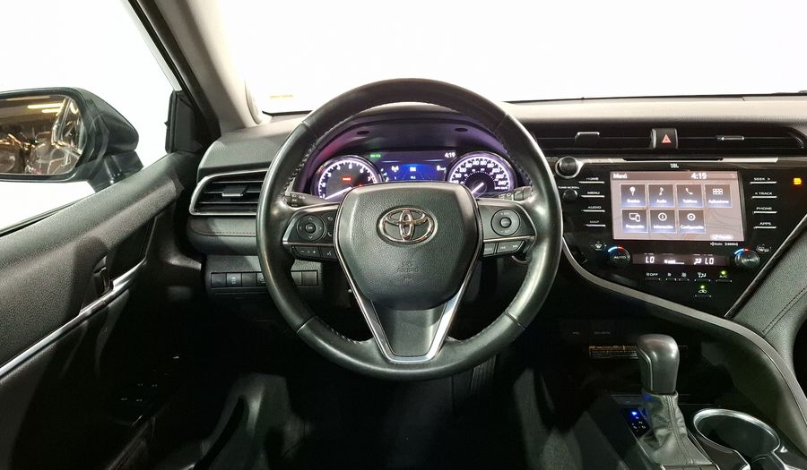 Toyota Camry 2.5 XLE NAVI AUTO Sedan 2020