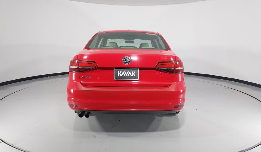 Volkswagen Jetta 2.0 LIVE MT Sedan 2016