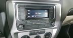 Volkswagen Jetta 2.0 LIVE MT Sedan 2016