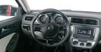 Volkswagen Jetta 2.0 LIVE MT Sedan 2016