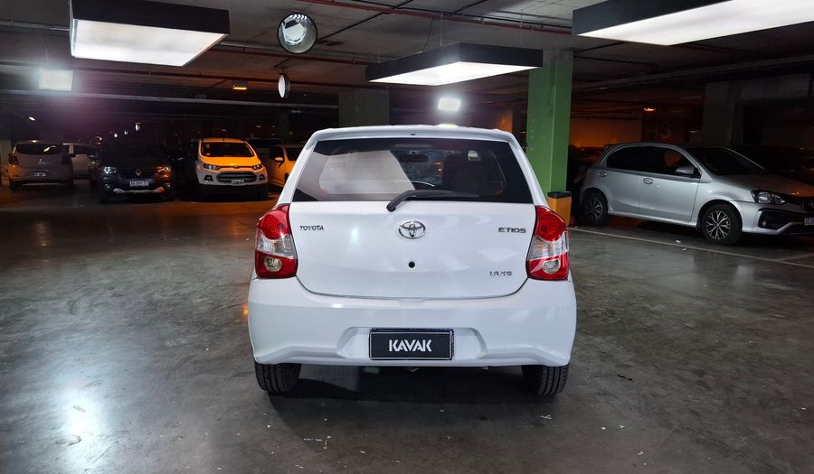 Toyota Etios 1.5 XS Hatchback 2017