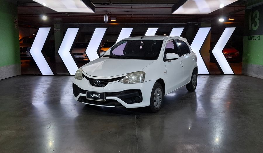 Toyota Etios 1.5 XS Hatchback 2017