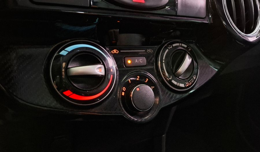 Toyota Etios 1.5 XS Hatchback 2017