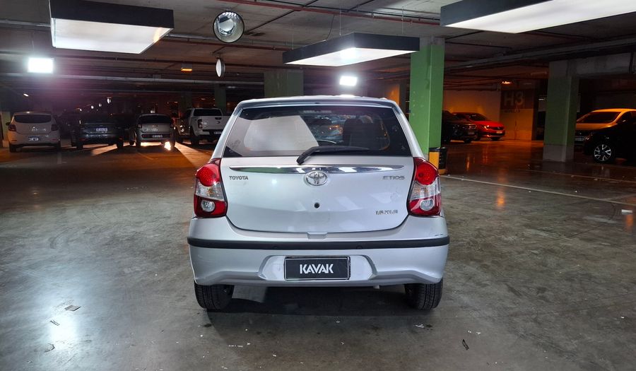 Toyota Etios 1.5 XLS Hatchback 2018