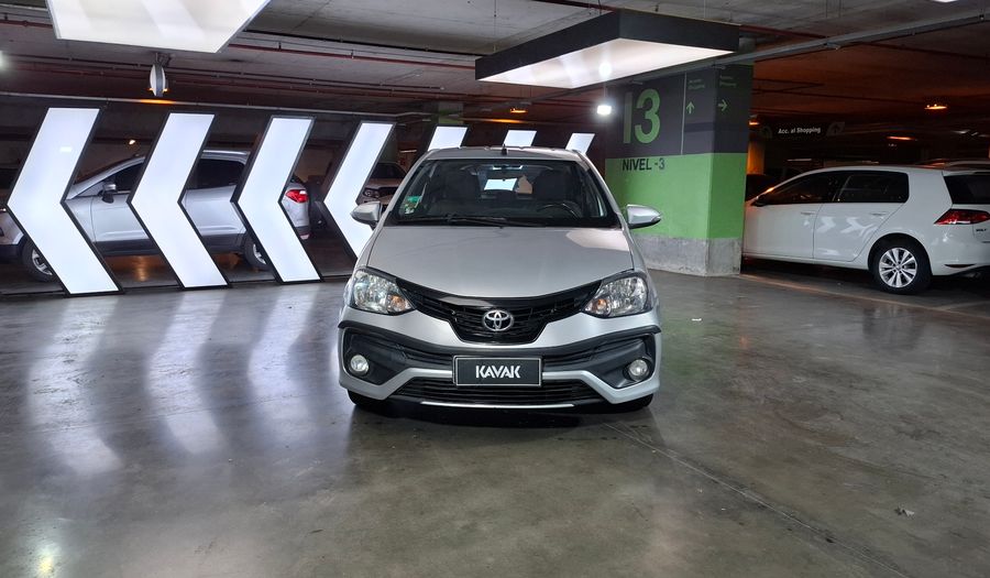 Toyota Etios 1.5 XLS Hatchback 2018