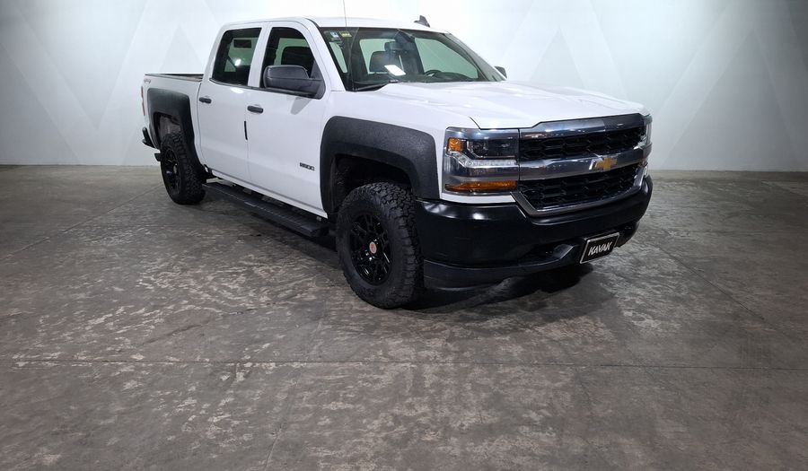Chevrolet Silverado 2500 5.3 DOBLE CABINA K AT 4WD Pickup 2017
