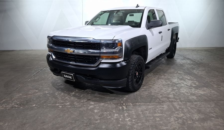 Chevrolet Silverado 2500 5.3 DOBLE CABINA K AT 4WD Pickup 2017