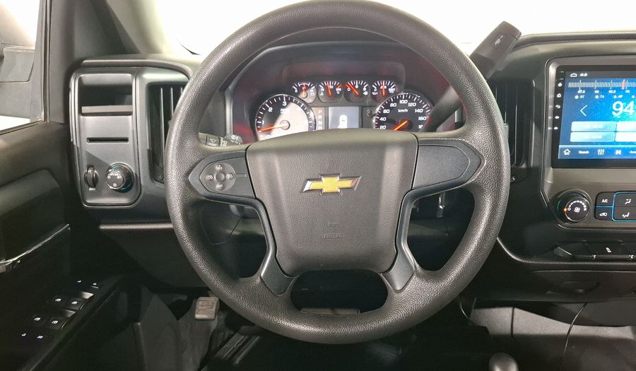 Chevrolet Silverado 2500 5.3 DOBLE CABINA K AT 4WD Pickup 2017