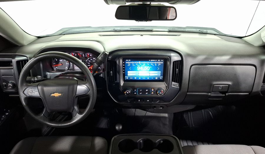 Chevrolet Silverado 2500 5.3 DOBLE CABINA K AT 4WD Pickup 2017