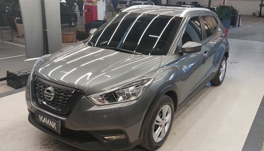 Nissan • Kicks