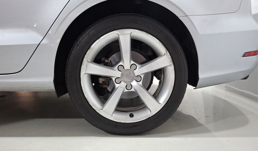Audi A3 1.8 TFSI AMBIENTE S TRONIC Sedan 2016