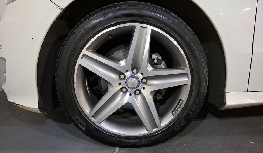 Mercedes Benz Clase R 3.5 350 L 4WD AT Minivan 2012