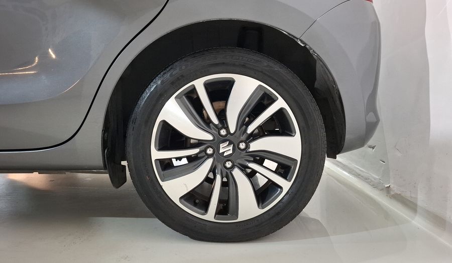 Suzuki Swift 1.2 GLX CVT Hatchback 2020