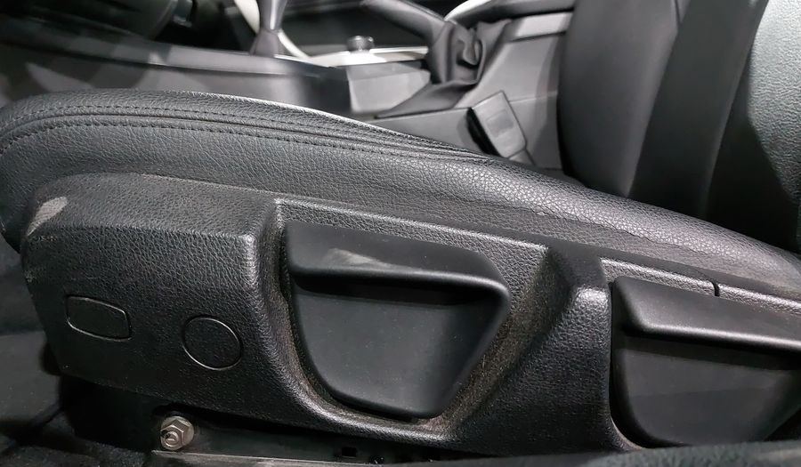 Bmw Serie 1 1.6 118I Hatchback 2015