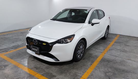 Mazda • Mazda 2