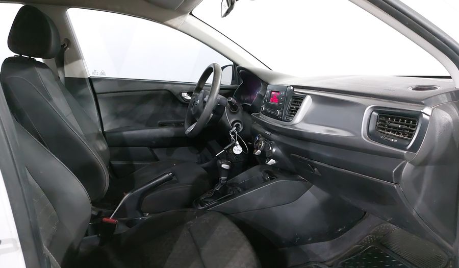 Kia Rio 1.6 L AUTO Sedan 2019