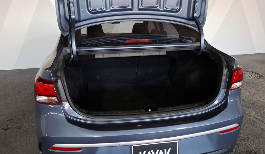 Kia Rio 1.6 L AUTO Sedan 2022