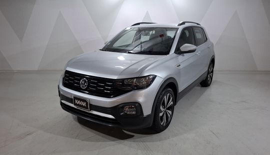 2021 • 44,393 km • Automático