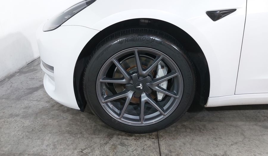 Tesla Model 3 BEV 50KWH STANDARD RANGE PLUS AUTO Sedan 2023