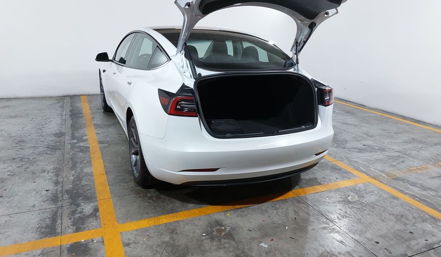 Tesla Model 3 BEV 50KWH STANDARD RANGE PLUS AUTO Sedan 2023