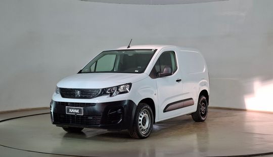 Peugeot • Partner