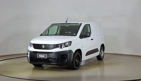 Peugeot • Partner