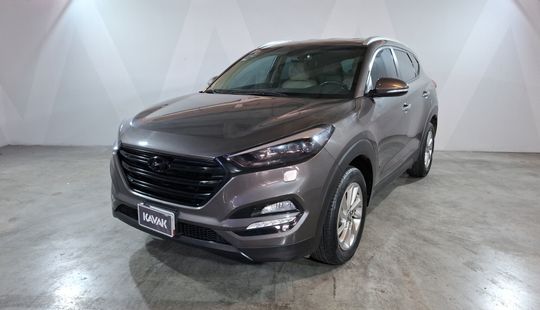 Hyundai • Tucson