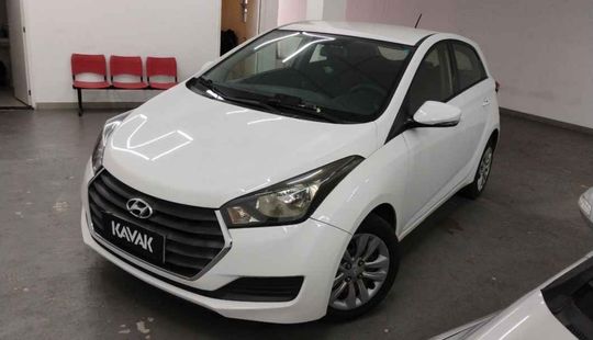 Hyundai • HB20